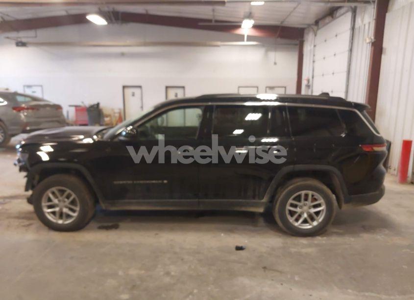 Photo 14 of 2024 Jeep Grand CHEROKEE L LAREDO X 4X4 (VIN 1C4RJKAG7R8932965)
