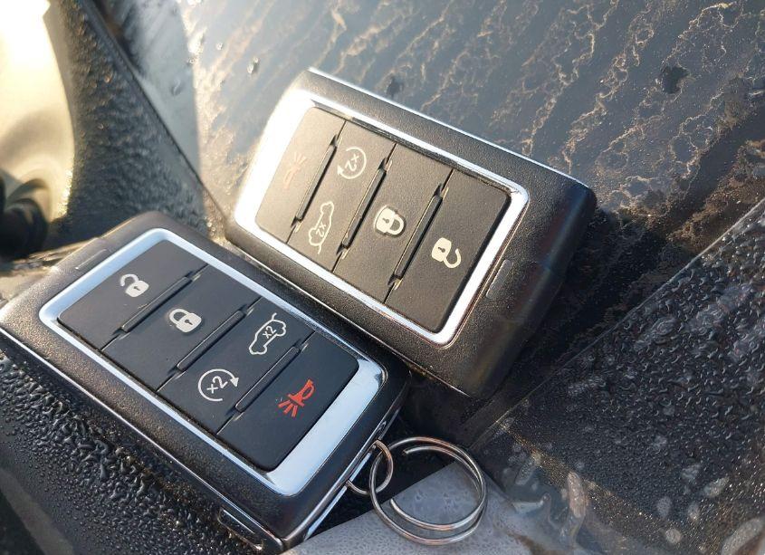 Photo 11 of 2021 Jeep Grand CHEROKEE L LAREDO 4X4 (VIN 1C4RJKAG8M8202894)