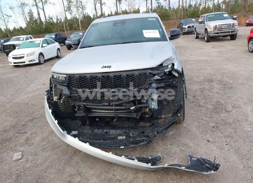 Photo 12 of 2024 Jeep Grand CHEROKEE L ALTITUDE 4X4 (VIN 1C4RJKAG8R8507562)