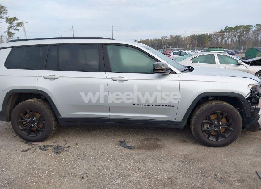 Photo 13 of 2024 Jeep Grand CHEROKEE L ALTITUDE 4X4 (VIN 1C4RJKAG8R8507562)