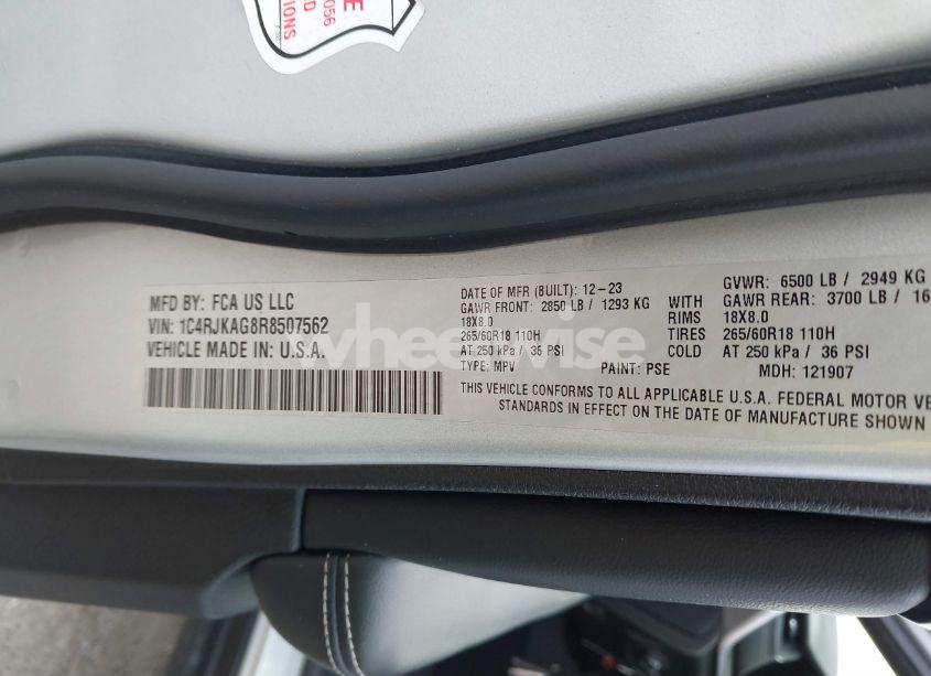 Photo 9 of 2024 Jeep Grand CHEROKEE L ALTITUDE 4X4 (VIN 1C4RJKAG8R8507562)