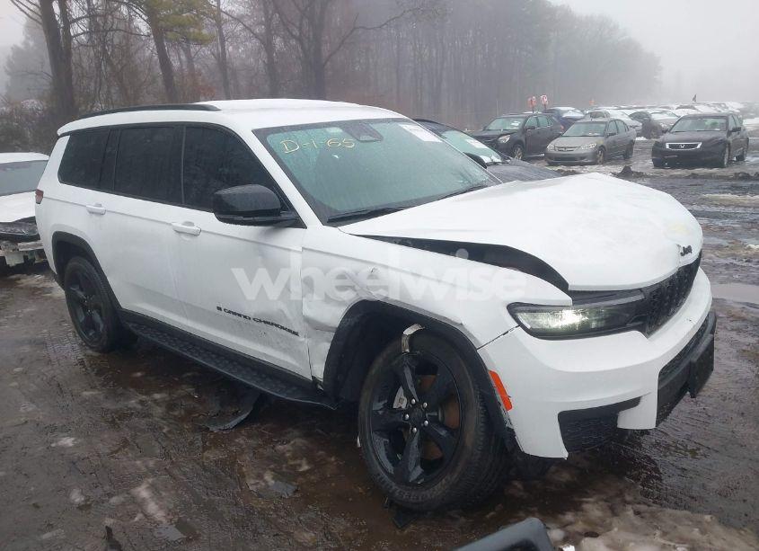 2024 Jeep Grand CHEROKEE L ALTITUDE 4X4 (VIN 1C4RJKAG8R8556020) main photo