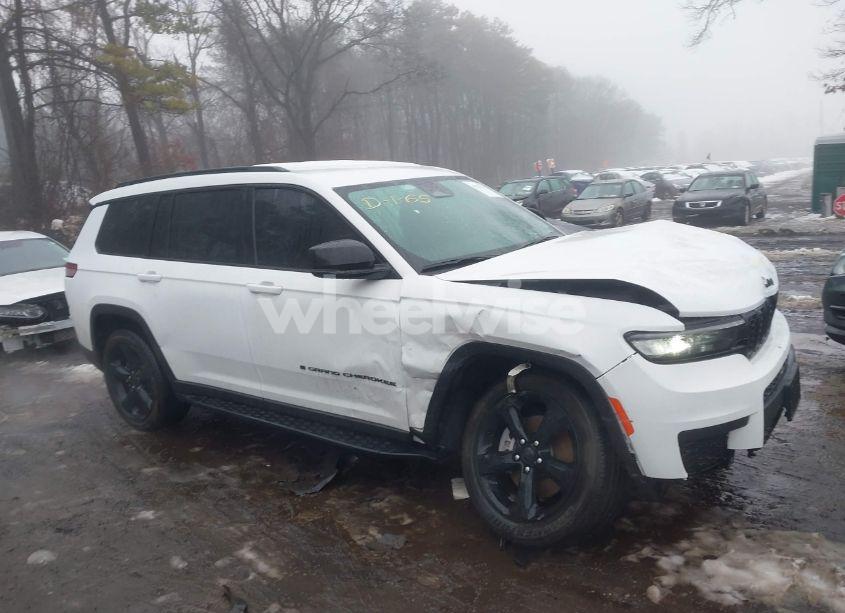 Photo 13 of 2024 Jeep Grand CHEROKEE L ALTITUDE 4X4 (VIN 1C4RJKAG8R8556020)