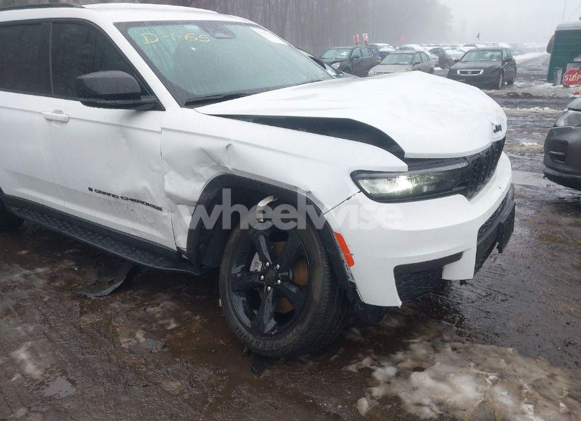 Photo 6 of 2024 Jeep Grand CHEROKEE L ALTITUDE 4X4 (VIN 1C4RJKAG8R8556020)