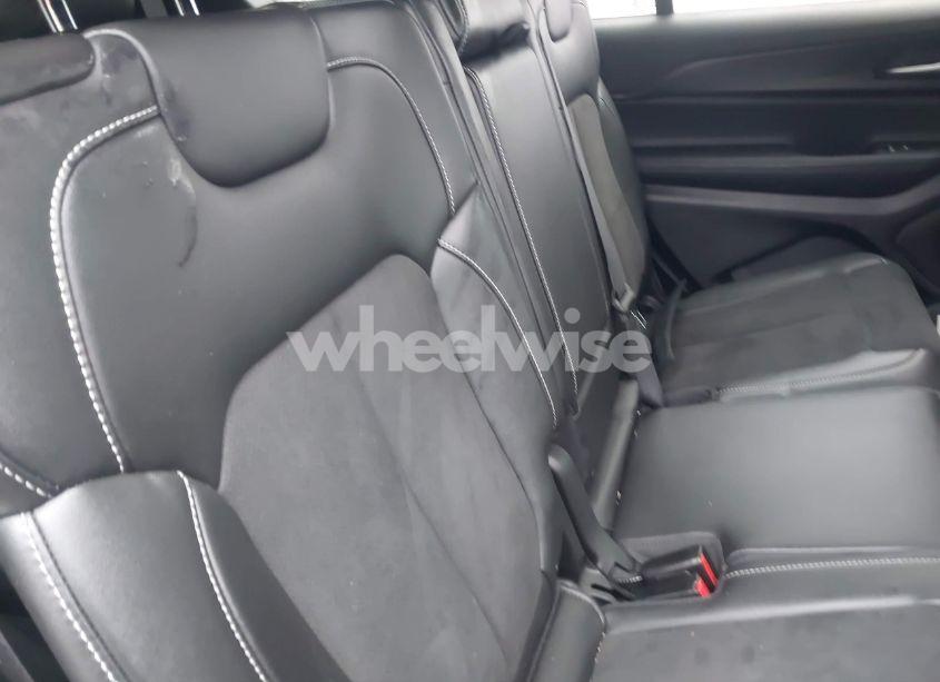 Photo 8 of 2024 Jeep Grand CHEROKEE L ALTITUDE 4X4 (VIN 1C4RJKAG8R8556020)