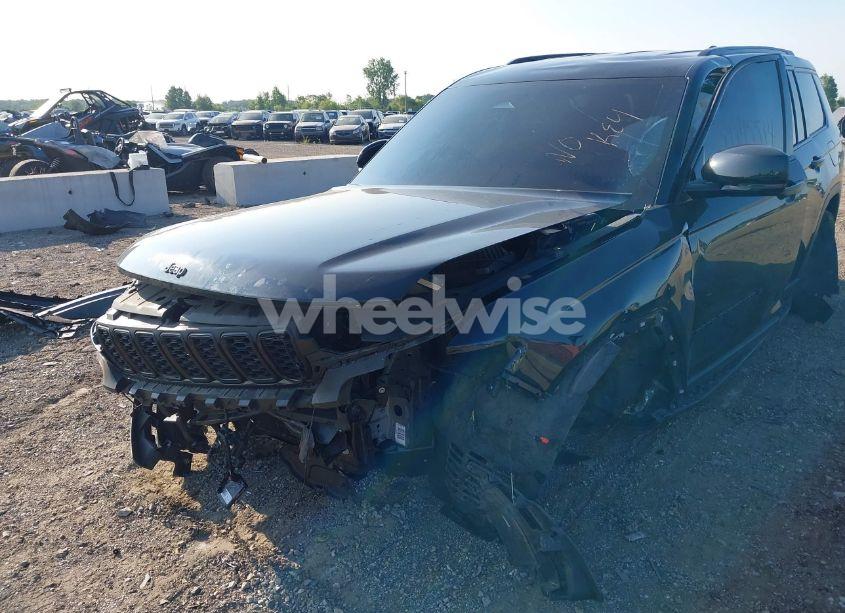 Photo 6 of 2022 Jeep Grand CHEROKEE L ALTITUDE 4X4 (VIN 1C4RJKAG9N8503952)