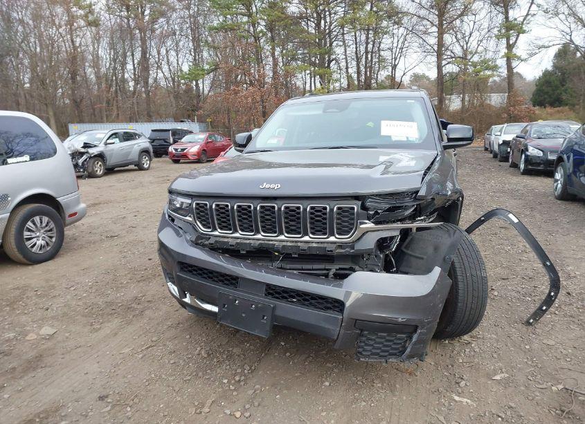 Photo 12 of 2022 Jeep Grand CHEROKEE L LAREDO 4X4 (VIN 1C4RJKAG9N8618079)