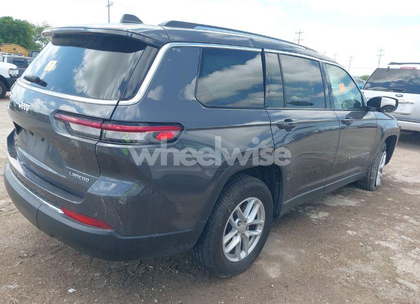 Photo 4 of 2023 Jeep Grand CHEROKEE L LAREDO 4X4 (VIN 1C4RJKAG9P8829169)