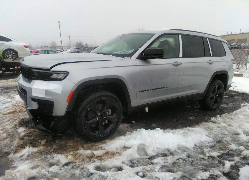 Photo 2 of 2023 Jeep Grand CHEROKEE L ALTITUDE 4X4 (VIN 1C4RJKAG9P8884527)