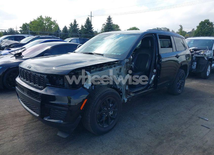 Photo 2 of 2024 Jeep Grand CHEROKEE L ALTITUDE X 4X4 (VIN 1C4RJKAG9R8562960)