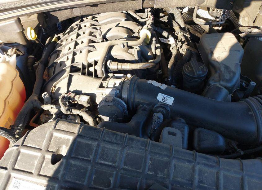 Photo 10 of 2021 Jeep Grand CHEROKEE L LAREDO 4X4 (VIN 1C4RJKAGXM8167985)