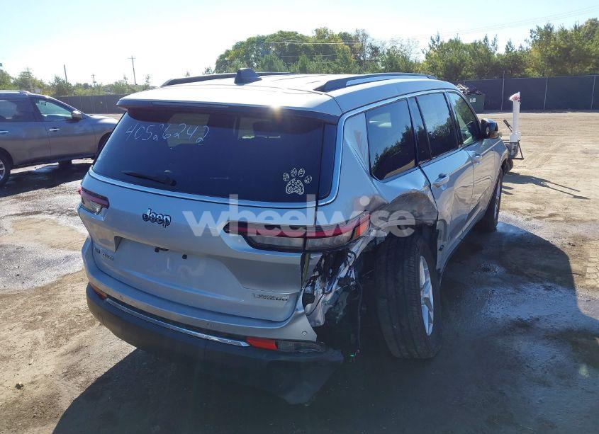 Photo 4 of 2021 Jeep Grand CHEROKEE L LAREDO 4X4 (VIN 1C4RJKAGXM8179828)