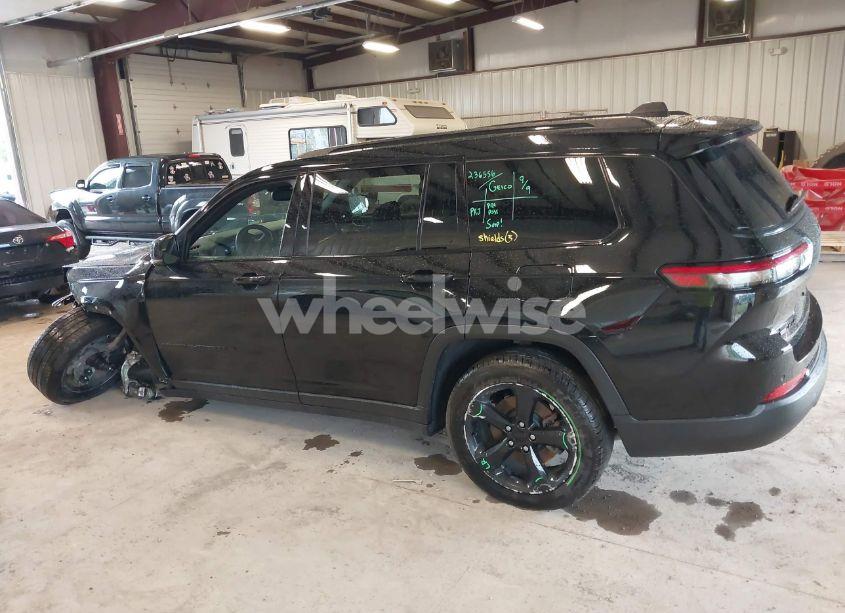 Photo 14 of 2022 Jeep Grand CHEROKEE L ALTITUDE 4X4 (VIN 1C4RJKAGXN8599848)