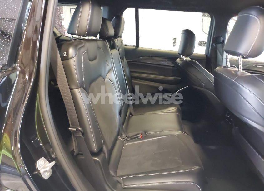 Photo 8 of 2022 Jeep Grand CHEROKEE L ALTITUDE 4X4 (VIN 1C4RJKAGXN8599848)