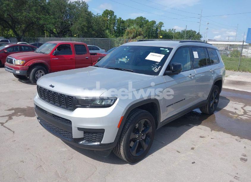 Photo 2 of 2023 Jeep Grand CHEROKEE L ALTITUDE 4X4 (VIN 1C4RJKAGXP8814650)