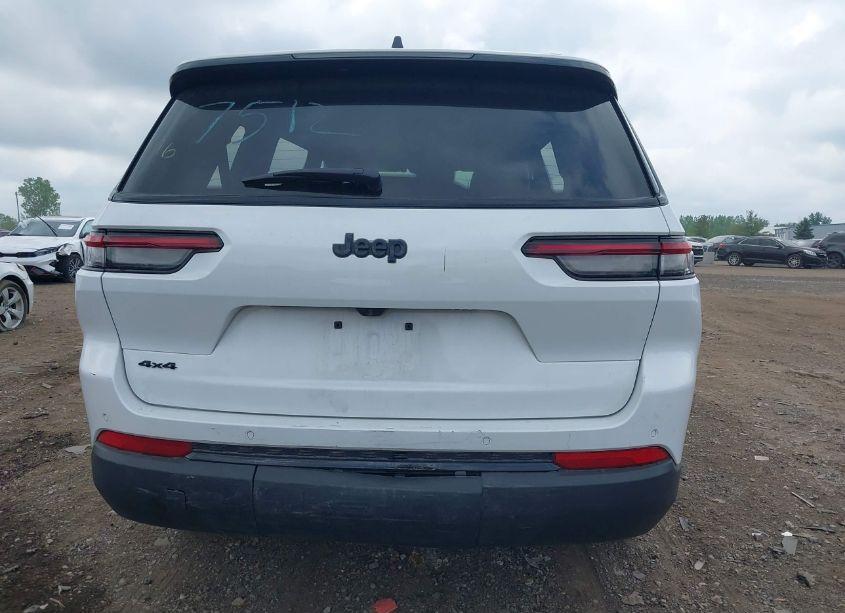 Photo 15 of 2024 Jeep Grand CHEROKEE L ALTITUDE 4X4 (VIN 1C4RJKAGXR8517512)