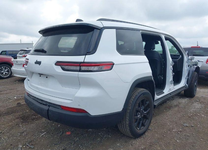 Photo 4 of 2024 Jeep Grand CHEROKEE L ALTITUDE 4X4 (VIN 1C4RJKAGXR8517512)