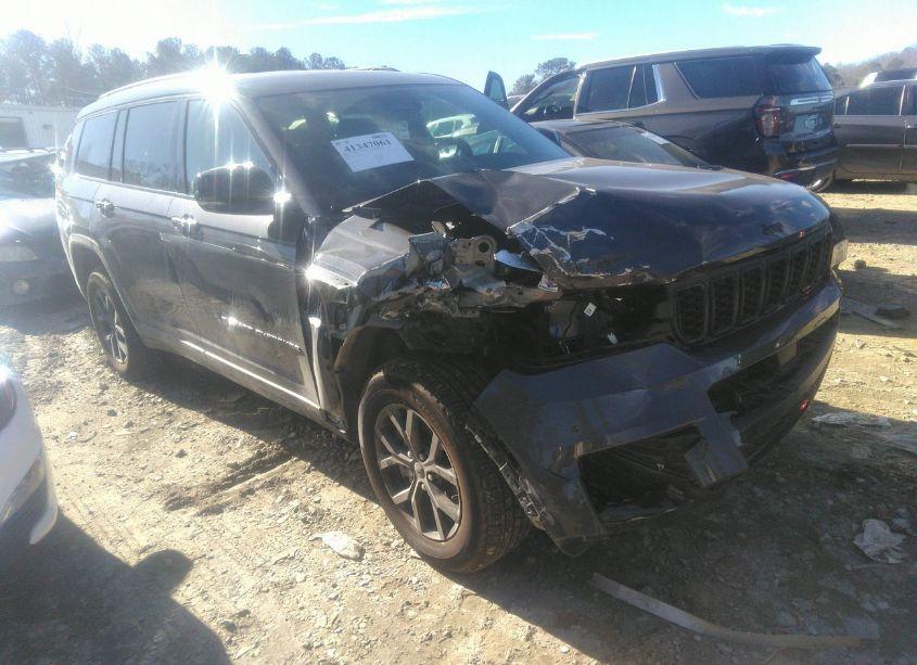 2024 Jeep Grand CHEROKEE L ALTITUDE 4X4 (VIN 1C4RJKAGXR8527280) main photo