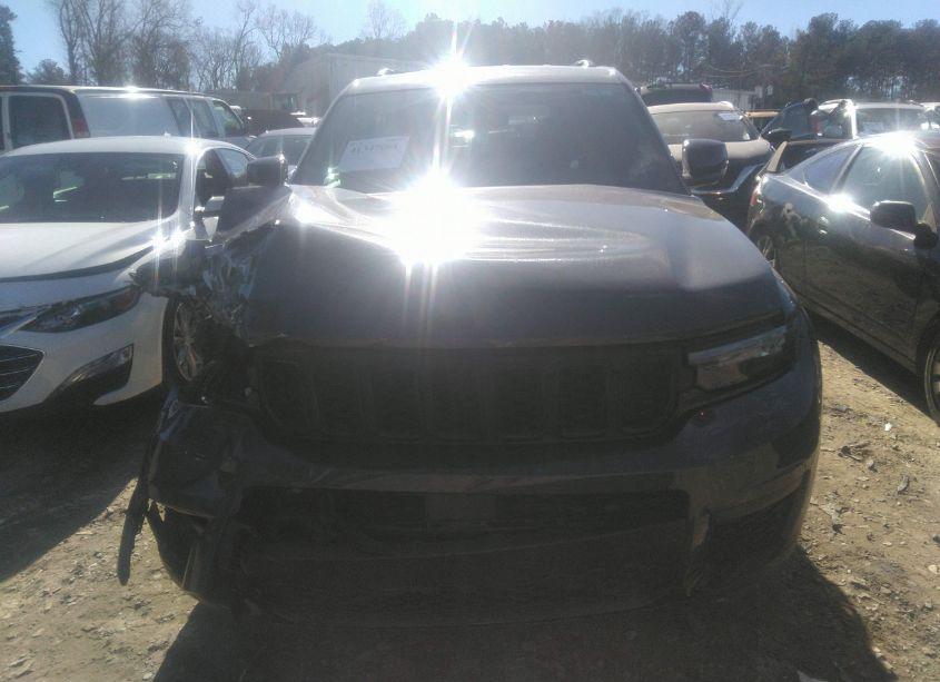Photo 12 of 2024 Jeep Grand CHEROKEE L ALTITUDE 4X4 (VIN 1C4RJKAGXR8527280)