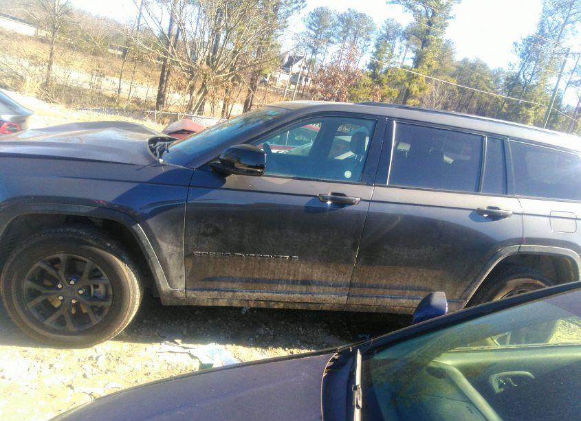 Photo 14 of 2024 Jeep Grand CHEROKEE L ALTITUDE 4X4 (VIN 1C4RJKAGXR8527280)