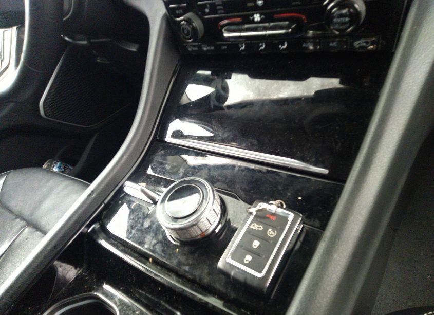 Photo 11 of 2021 Jeep Grand CHEROKEE L LIMITED 4X4 (VIN 1C4RJKBG0M8181280)