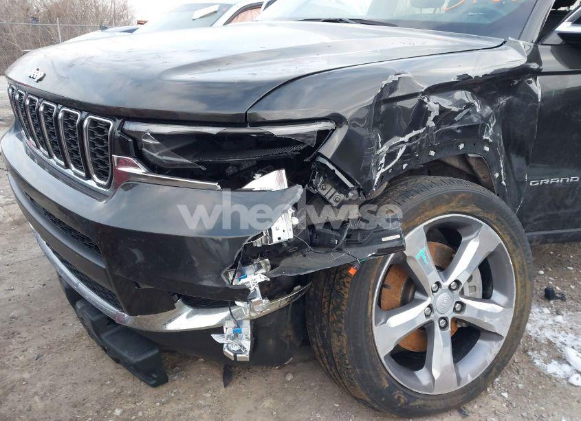 Photo 6 of 2021 Jeep Grand CHEROKEE L LIMITED 4X4 (VIN 1C4RJKBG0M8201351)