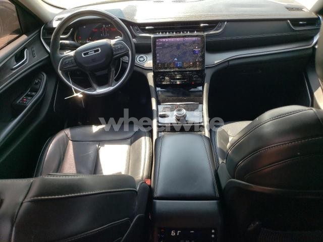 Photo 2 of 2021 JEEP GRAND CHEROKEE L LIMITED (VIN 1C4RJKBG0M8206629)
