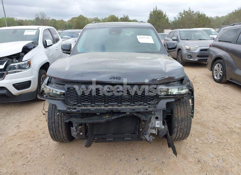 Photo 12 of 2022 Jeep Grand CHEROKEE L LIMITED 4X4 (VIN 1C4RJKBG0N8621824)