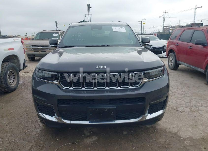 Photo 12 of 2024 Jeep Grand CHEROKEE L LIMITED 4X4 (VIN 1C4RJKBG0R8548766)