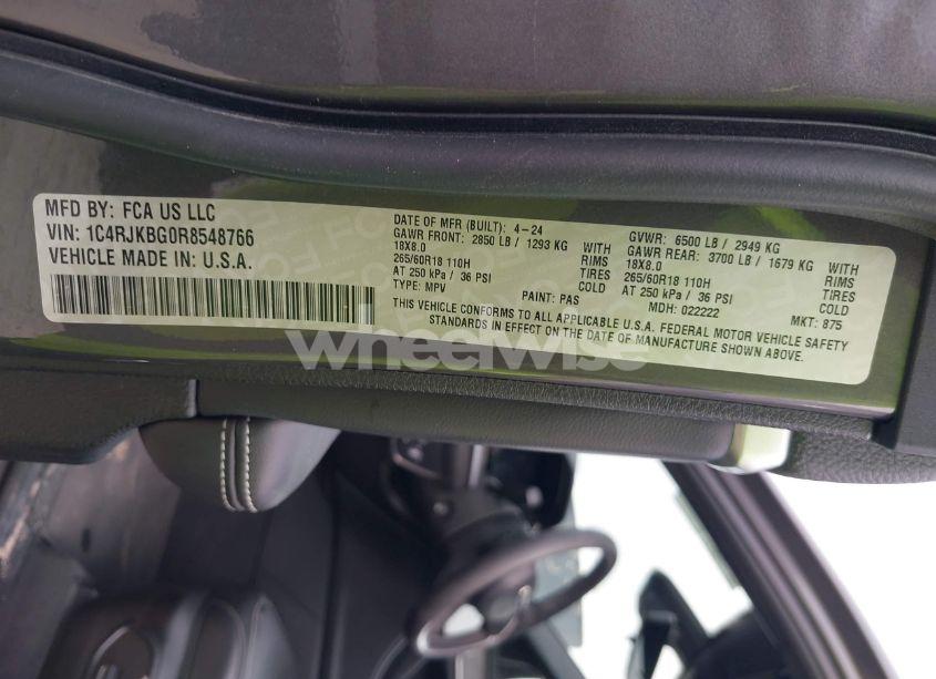 Photo 9 of 2024 Jeep Grand CHEROKEE L LIMITED 4X4 (VIN 1C4RJKBG0R8548766)