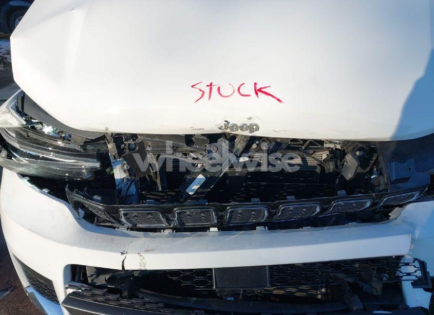 Photo 10 of 2024 Jeep Grand CHEROKEE L LIMITED 4X4 (VIN 1C4RJKBG0R8586885)