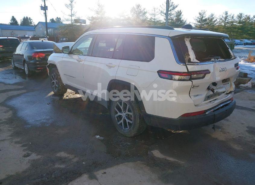 Photo 3 of 2024 Jeep Grand CHEROKEE L LIMITED 4X4 (VIN 1C4RJKBG0R8586885)