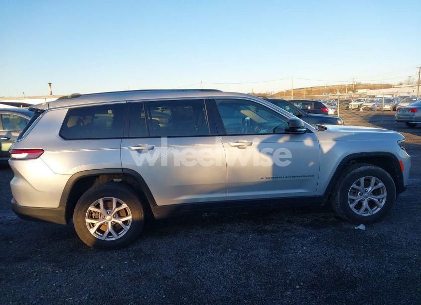 Photo 13 of 2022 Jeep Grand CHEROKEE L LIMITED 4X4 (VIN 1C4RJKBG1N8602747)