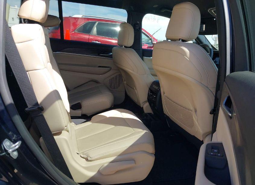 Photo 8 of 2023 Jeep Grand CHEROKEE L LIMITED 4X4 (VIN 1C4RJKBG1P8744177)