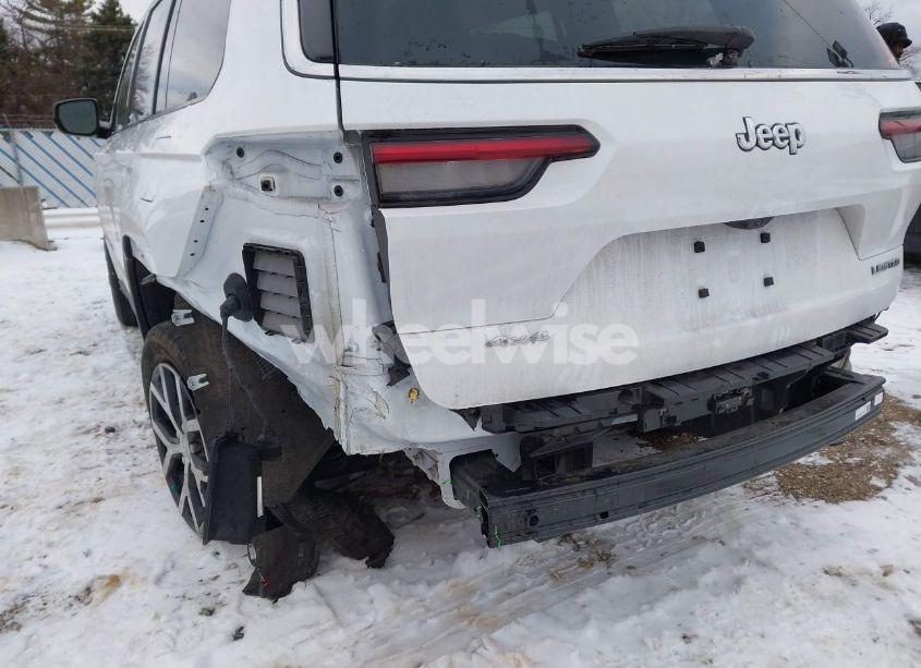 Photo 21 of 2023 Jeep Grand CHEROKEE L LIMITED 4X4 (VIN 1C4RJKBG1P8832579)