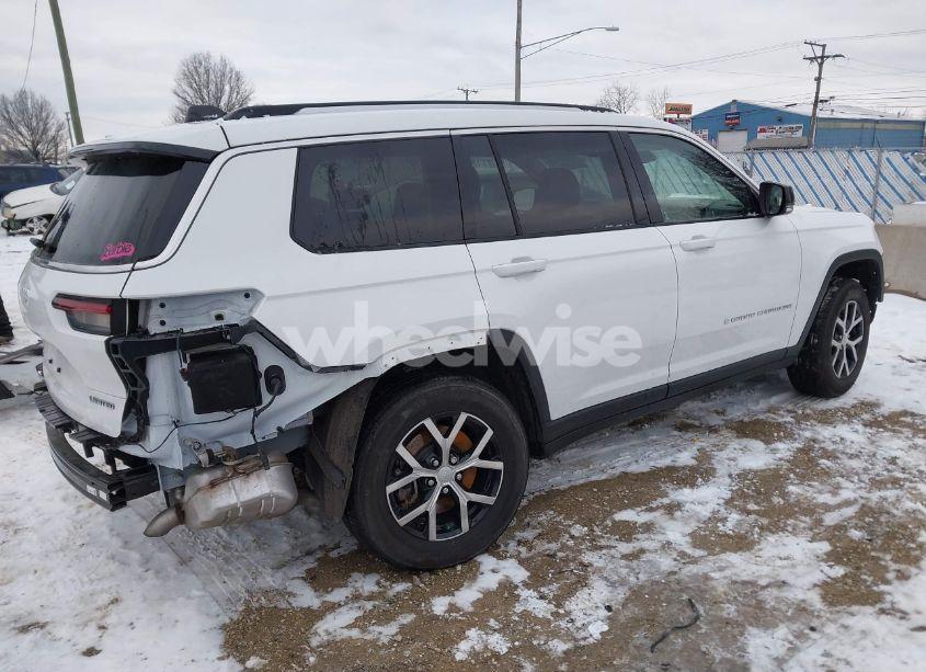 Photo 4 of 2023 Jeep Grand CHEROKEE L LIMITED 4X4 (VIN 1C4RJKBG1P8832579)