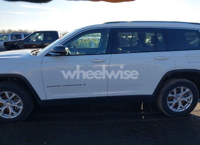 Photo 14 of 2023 Jeep Grand CHEROKEE L LIMITED 4X4 (VIN 1C4RJKBG1P8886450)