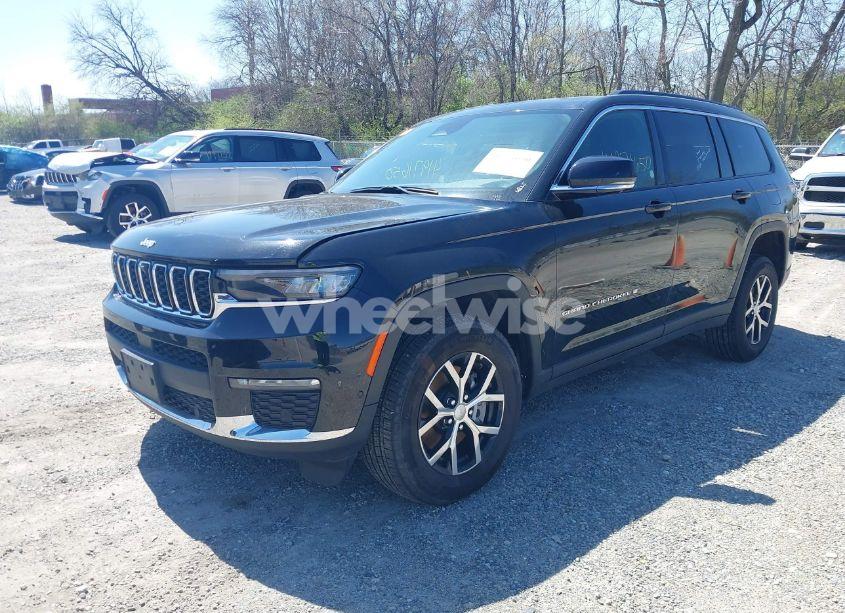 Photo 2 of 2024 Jeep Grand CHEROKEE L LIMITED 4X4 (VIN 1C4RJKBG1R8542832)