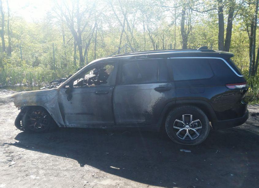 Photo 13 of 2024 Jeep Grand CHEROKEE L LIMITED 4X4 (VIN 1C4RJKBG1R8917389)