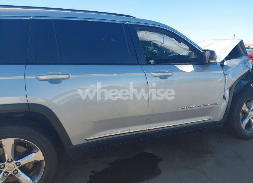 Photo 13 of 2021 Jeep Grand CHEROKEE L LIMITED 4X4 (VIN 1C4RJKBG2M8156266)