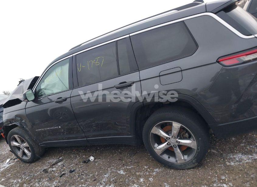 Photo 13 of 2022 Jeep Grand CHEROKEE L LIMITED 4X4 (VIN 1C4RJKBG2N8521787)