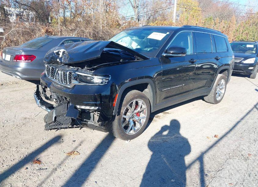 Photo 2 of 2022 Jeep Grand CHEROKEE L LIMITED 4X4 (VIN 1C4RJKBG2N8561335)
