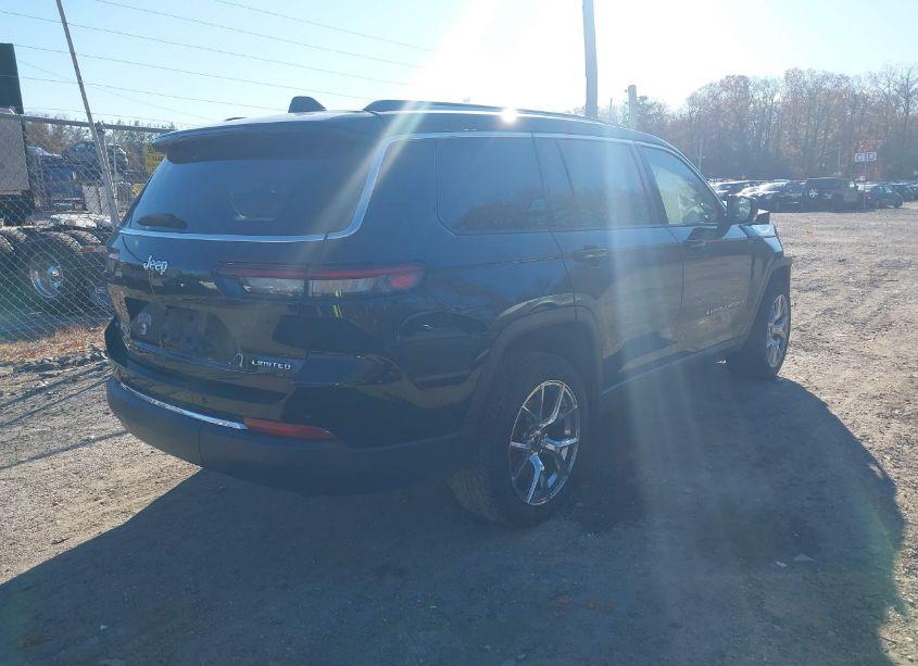 Photo 4 of 2022 Jeep Grand CHEROKEE L LIMITED 4X4 (VIN 1C4RJKBG2N8561335)