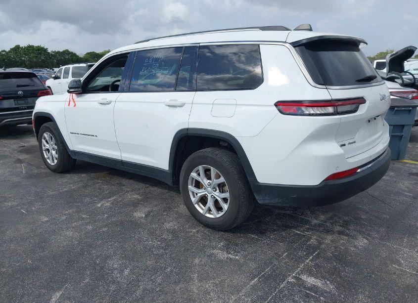 Photo 3 of 2023 Jeep Grand CHEROKEE L LIMITED 4X4 (VIN 1C4RJKBG2P8728943)