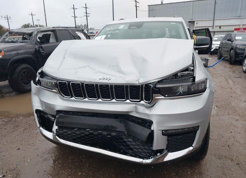 Photo 6 of 2023 Jeep Grand CHEROKEE L LIMITED (VIN 1C4RJKBG2P8844563)