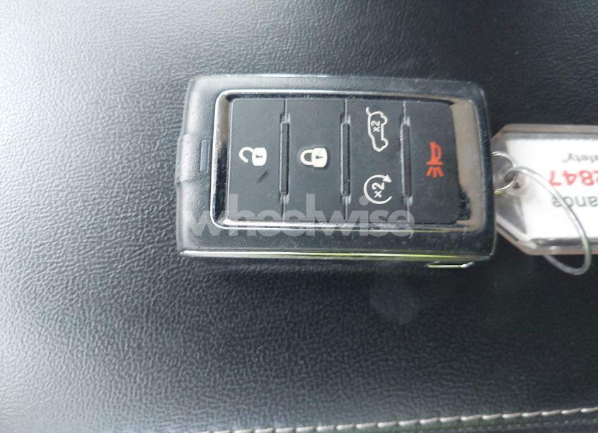 Photo 11 of 2023 Jeep Grand CHEROKEE L LIMITED 4X4 (VIN 1C4RJKBG2P8886358)