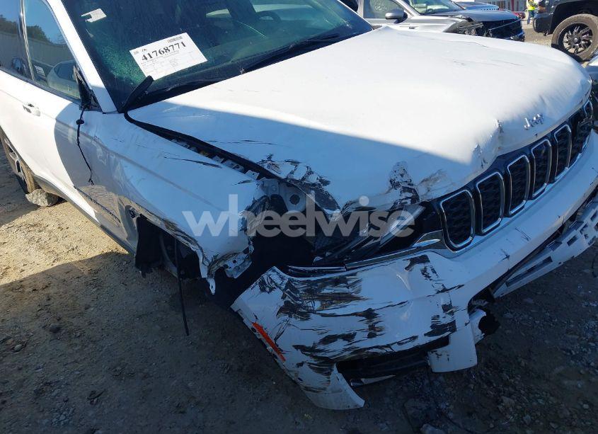 Photo 18 of 2024 Jeep Grand CHEROKEE L LIMITED 4X4 (VIN 1C4RJKBG2R8507331)