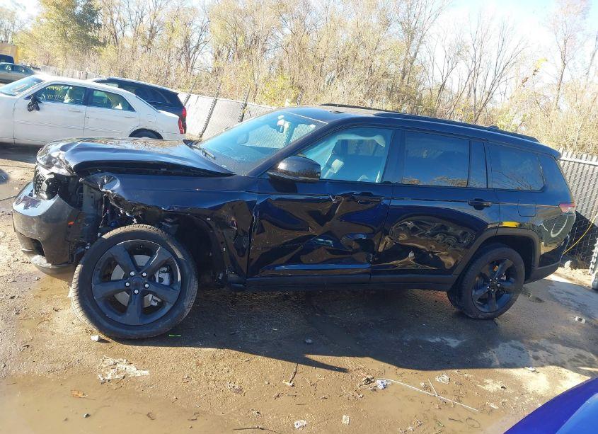 Photo 14 of 2024 Jeep Grand CHEROKEE L LIMITED 4X4 (VIN 1C4RJKBG2R8543925)