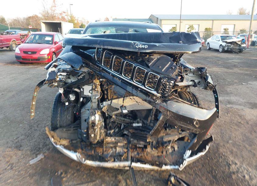 Photo 6 of 2022 Jeep Grand CHEROKEE L LIMITED 4X4 (VIN 1C4RJKBG3N8513066)