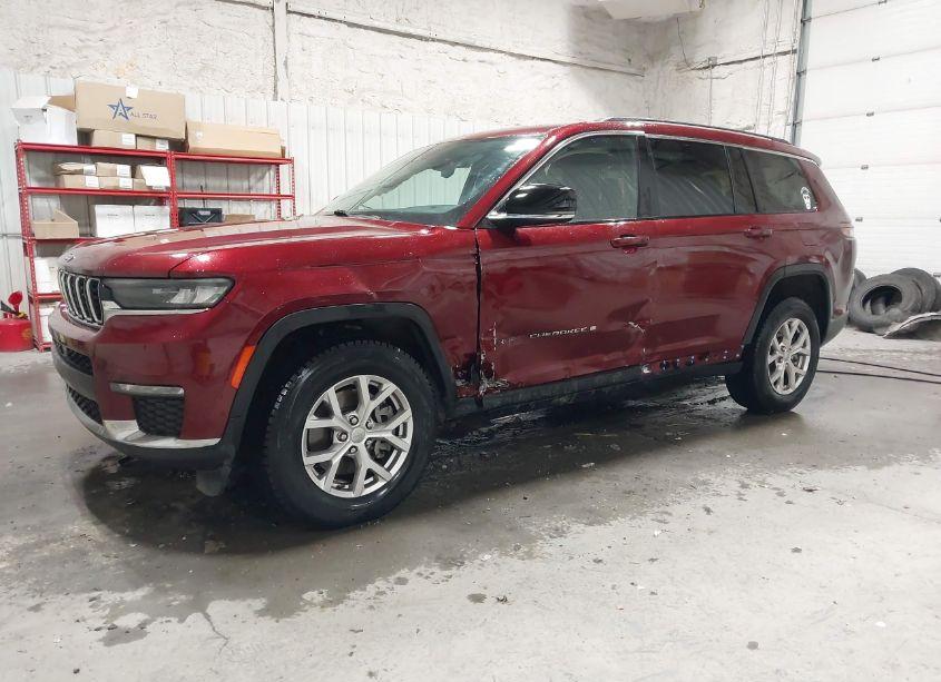 Photo 2 of 2022 Jeep Grand CHEROKEE L LIMITED 4X4 (VIN 1C4RJKBG3N8578452)